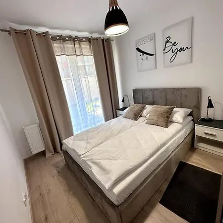 דירה Cozy Near Magnolia - Private Parking