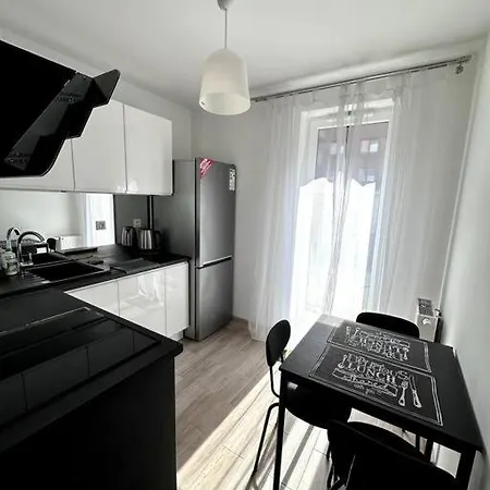 דירה Cozy Near Magnolia - Private Parking